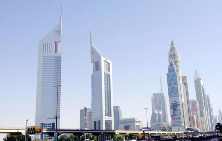 car rental emirates towers